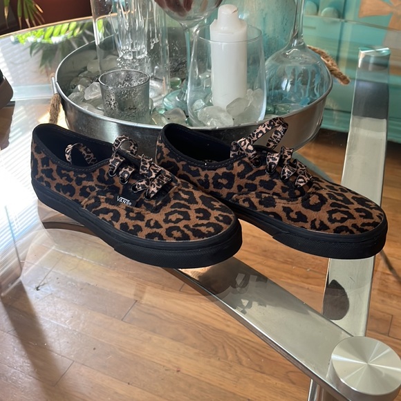 Cheetah print Vans - Picture 2 of 4